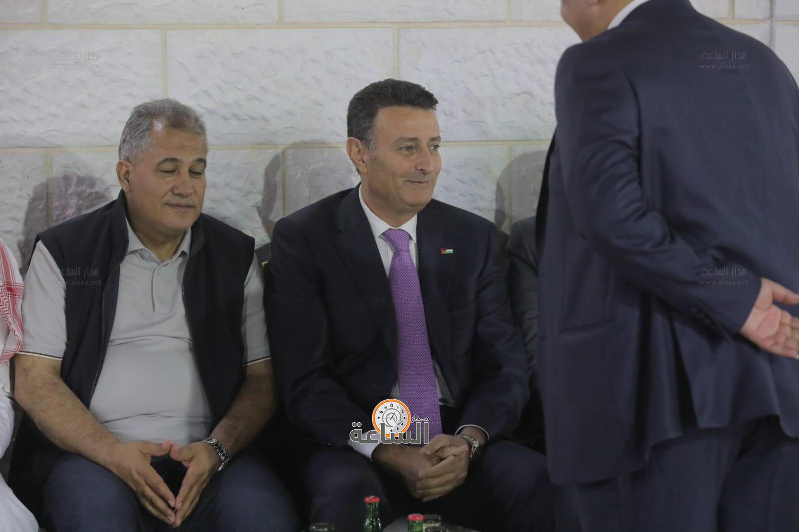 Madar Al-Saa Images 0.029293903448657344