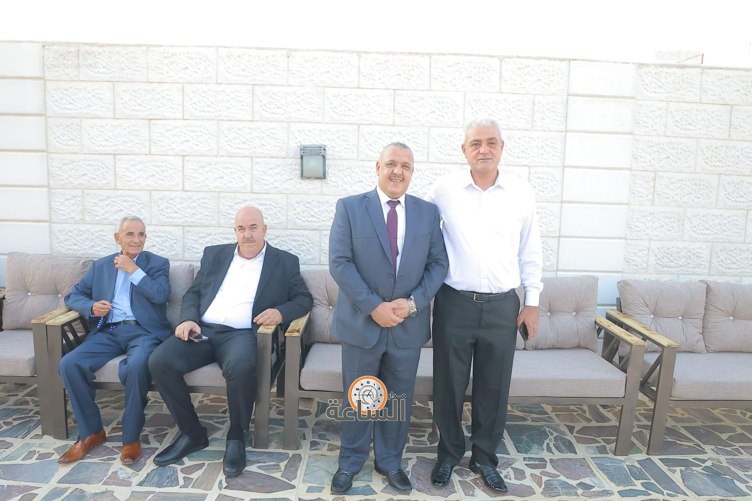 Madar Al-Saa Images 0.8313330387621113