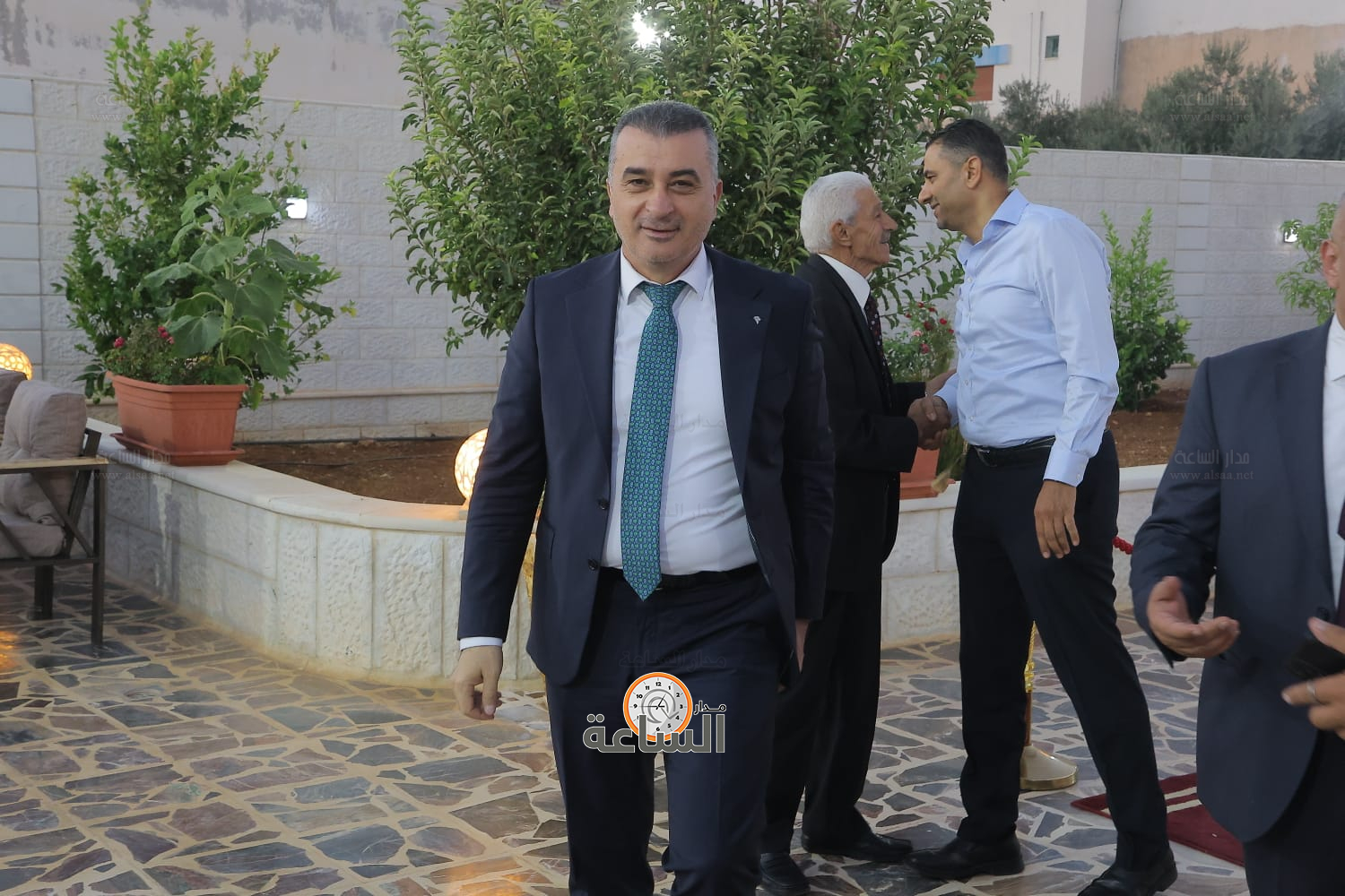 Madar Al-Saa Images 0.675898217656944