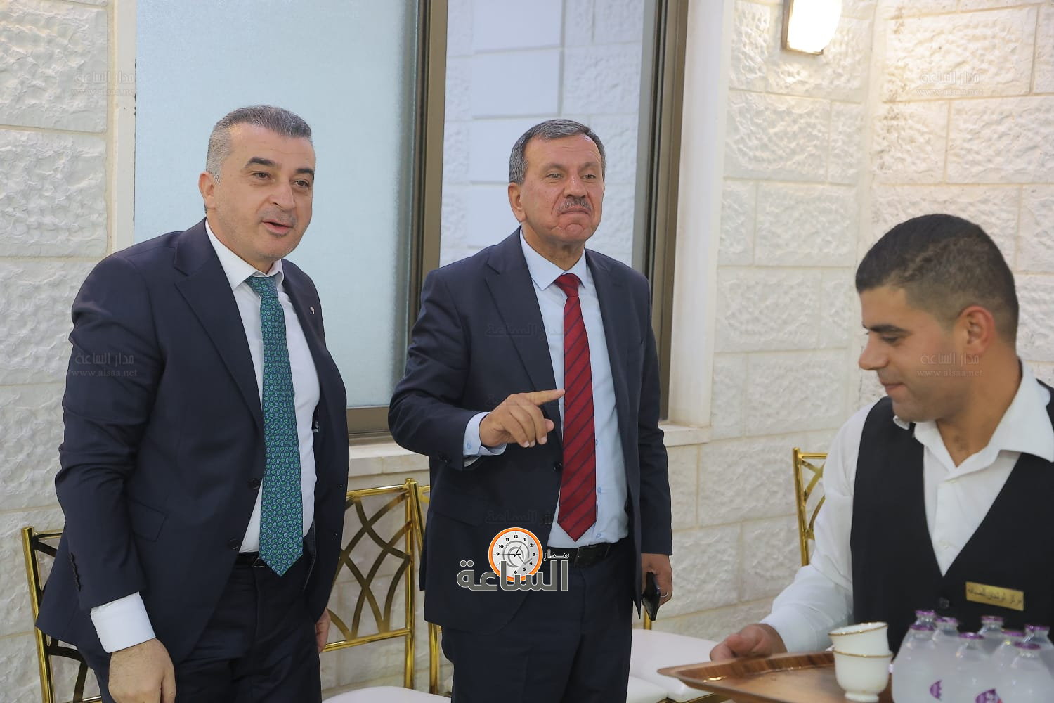 Madar Al-Saa Images 0.3322462673556811