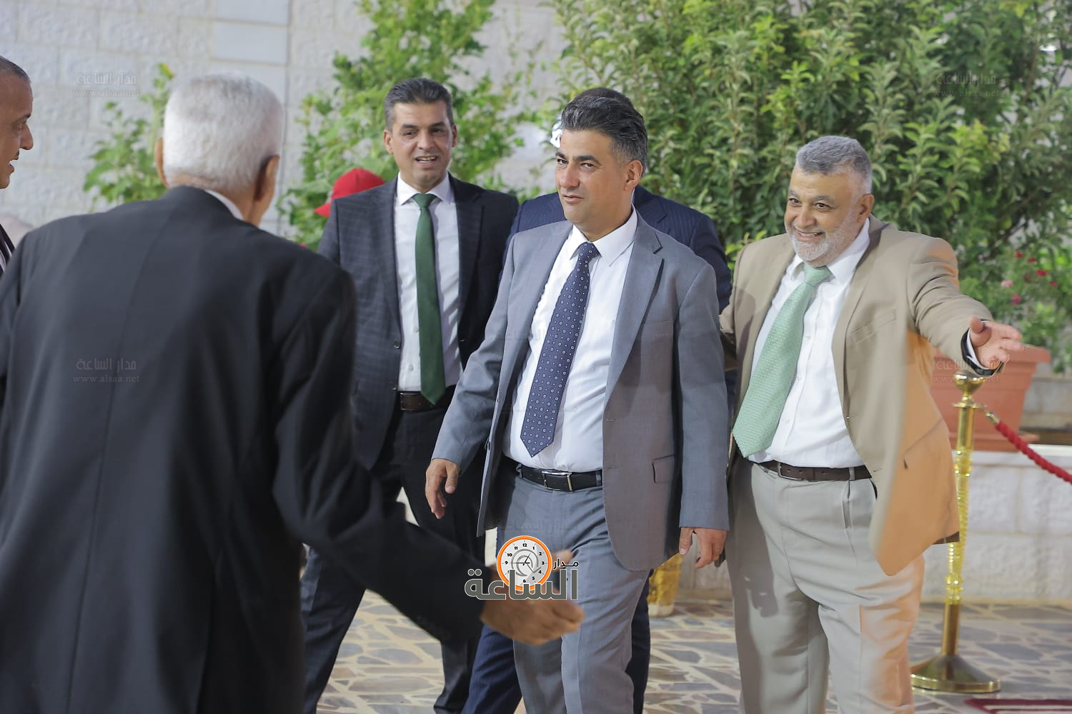 Madar Al-Saa Images 0.7273247444279746