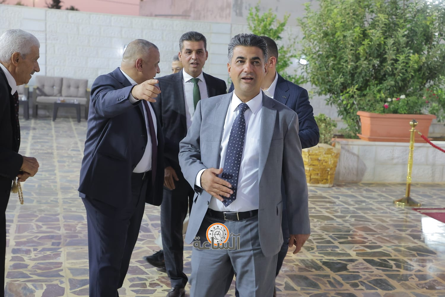 Madar Al-Saa Images 0.7911415905170759