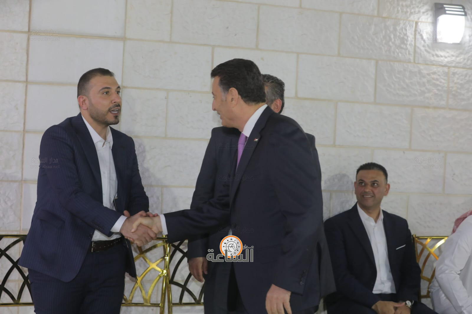 Madar Al-Saa Images 0.9358662939482956