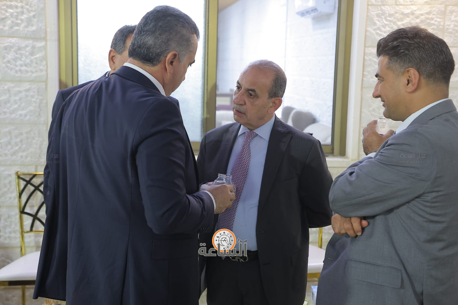 Madar Al-Saa Images 0.53829551749641