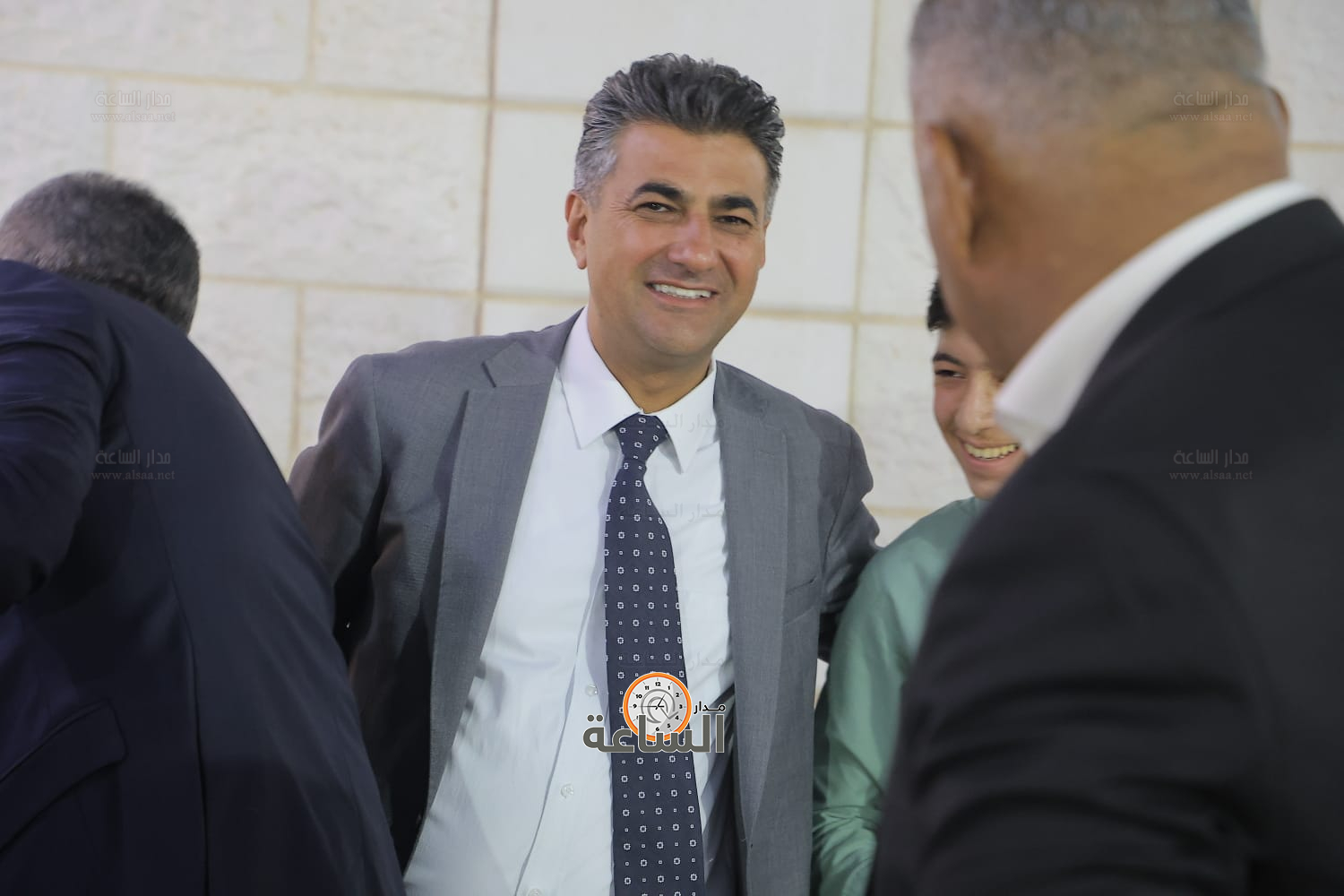 Madar Al-Saa Images 0.4277543778433234