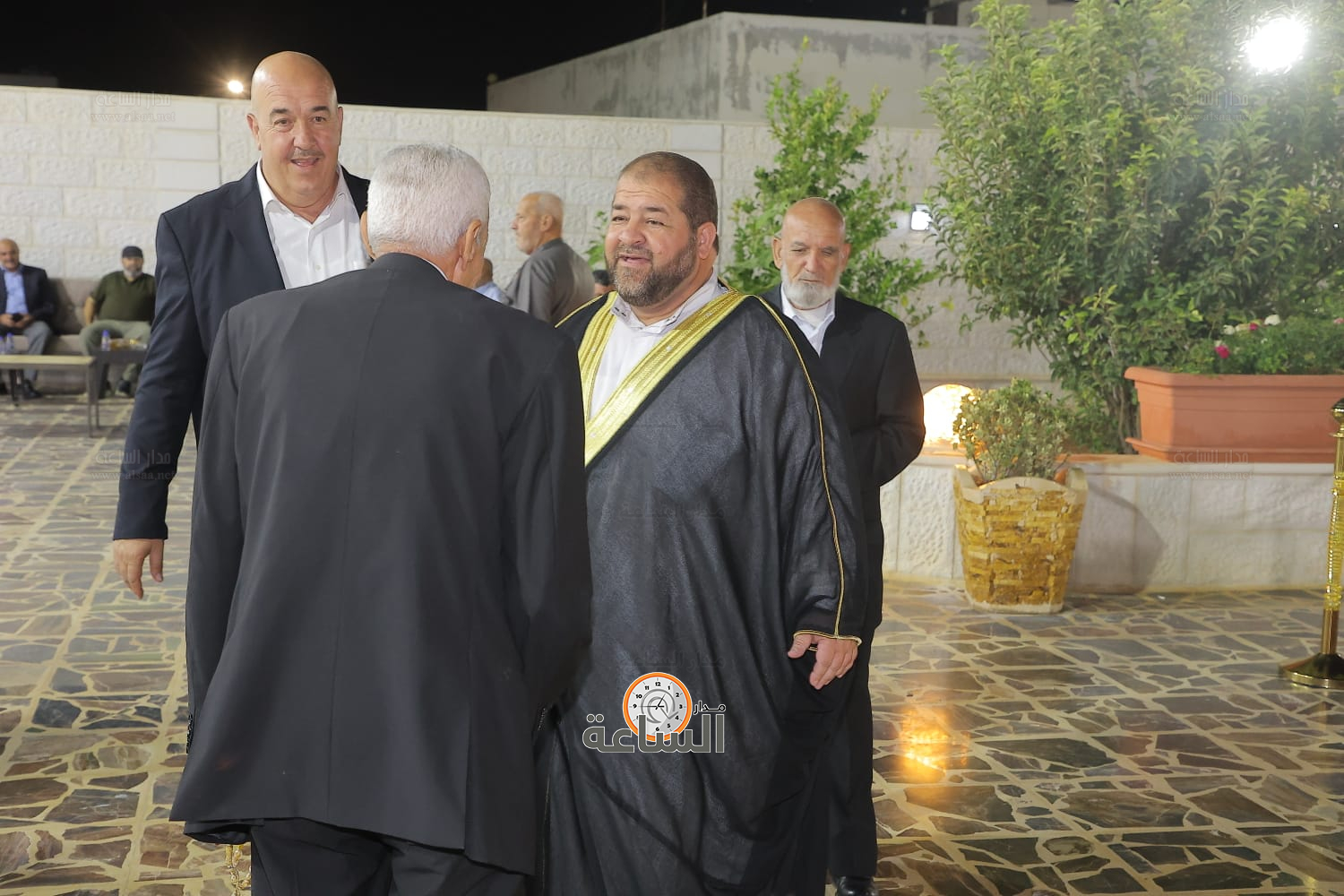 Madar Al-Saa Images 0.5020016076367912