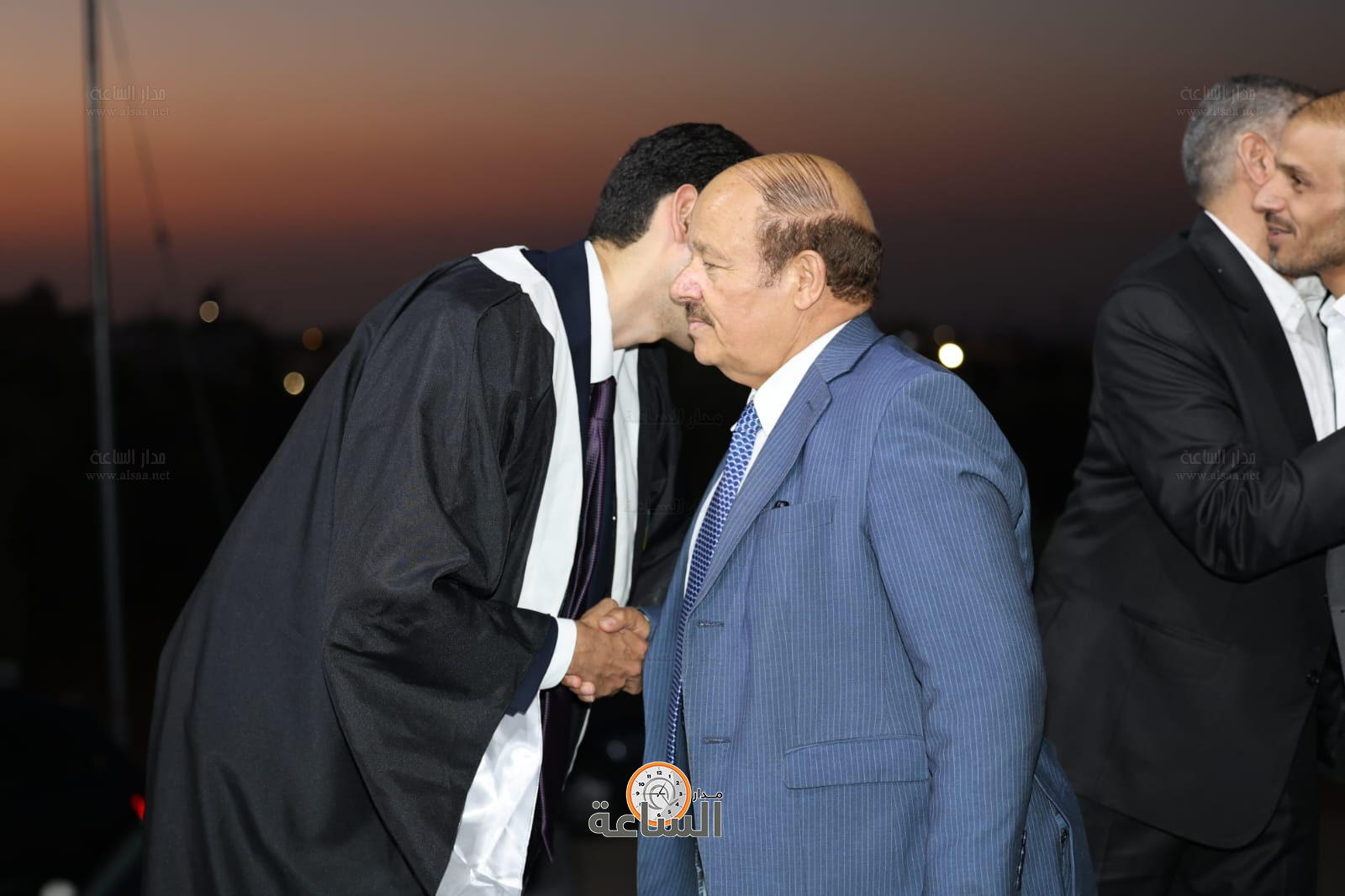 Madar Al-Saa Images 0.9247363300371769