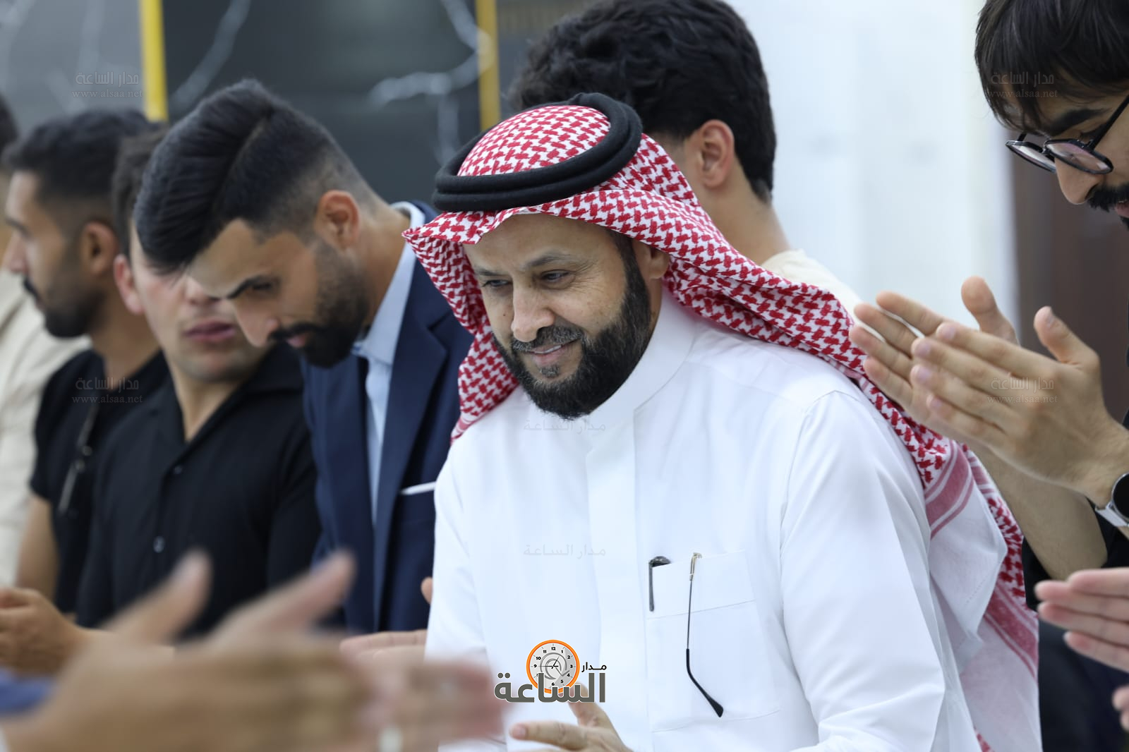 Madar Al-Saa Images 0.10643826060360528