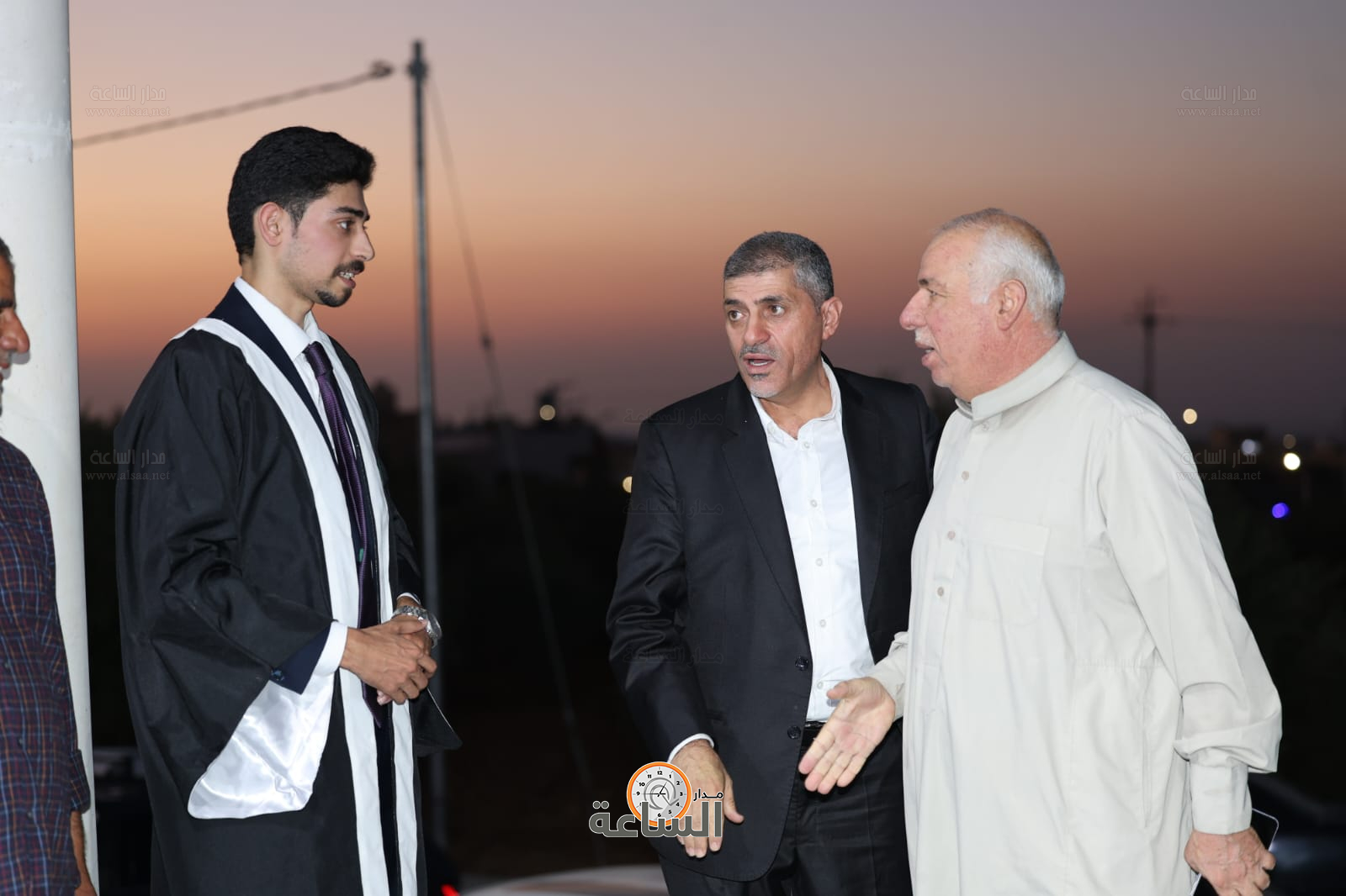 Madar Al-Saa Images 0.8218805058864939