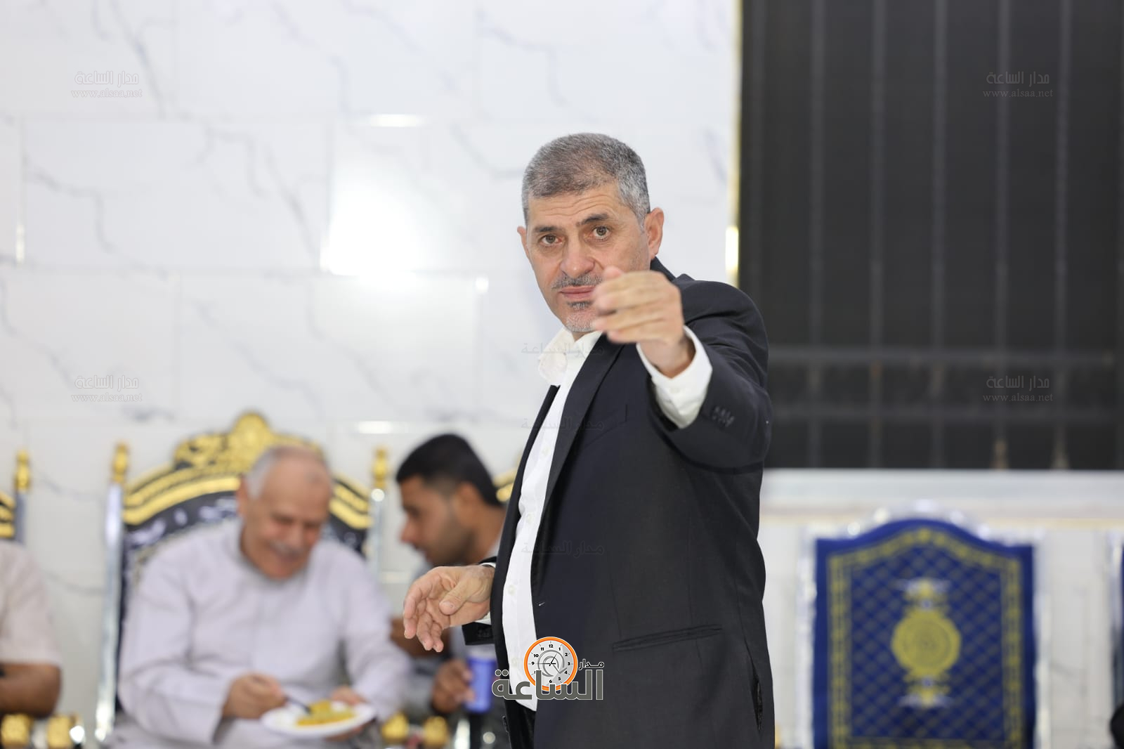 Madar Al-Saa Images 0.3558602323252352