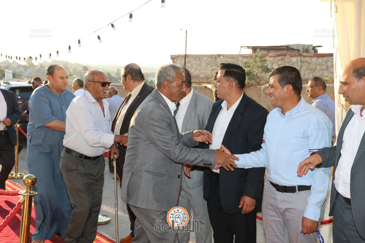 Madar Al-Saa Images 0.12542303460941817