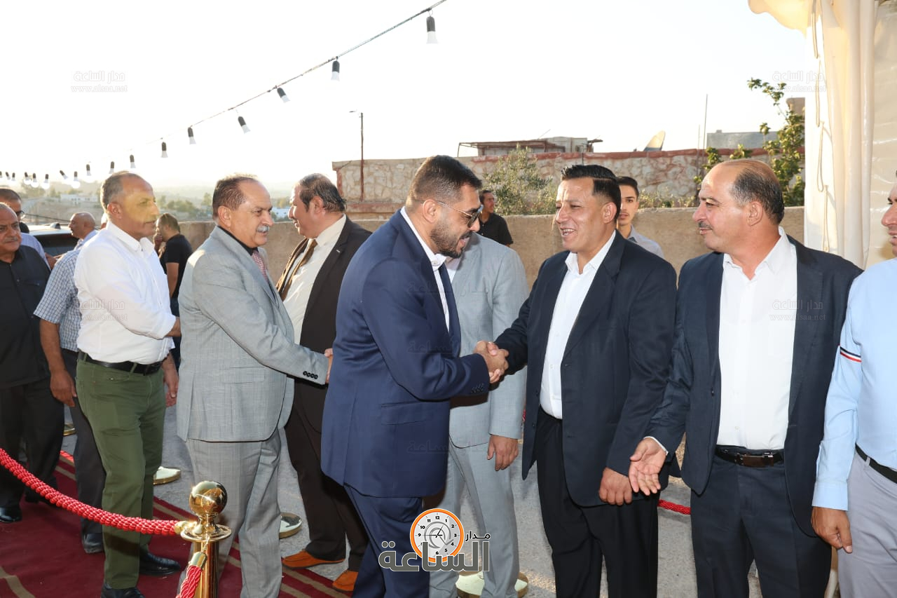 Madar Al-Saa Images 0.7504523726824057