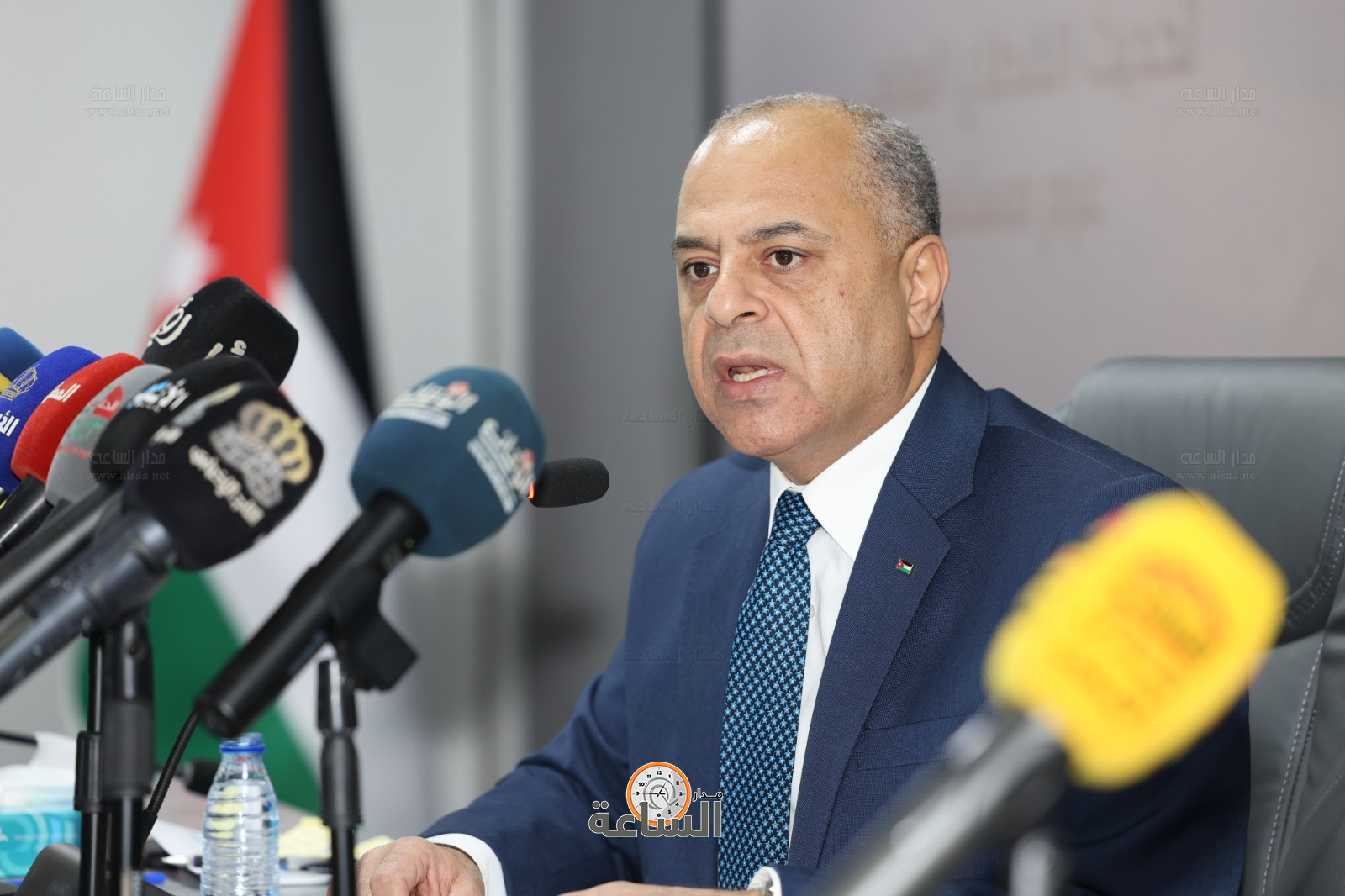 Madar Al-Saa Images 0.21150450029998769