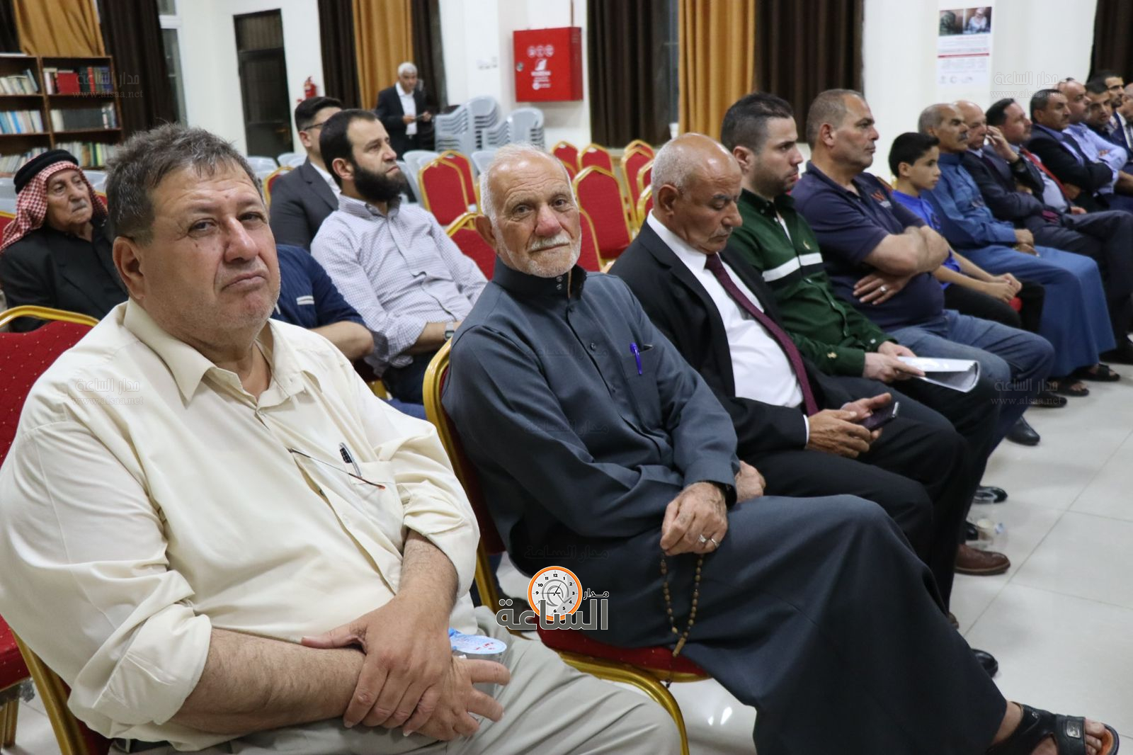 Madar Al-Saa Images 0.08005313353838317