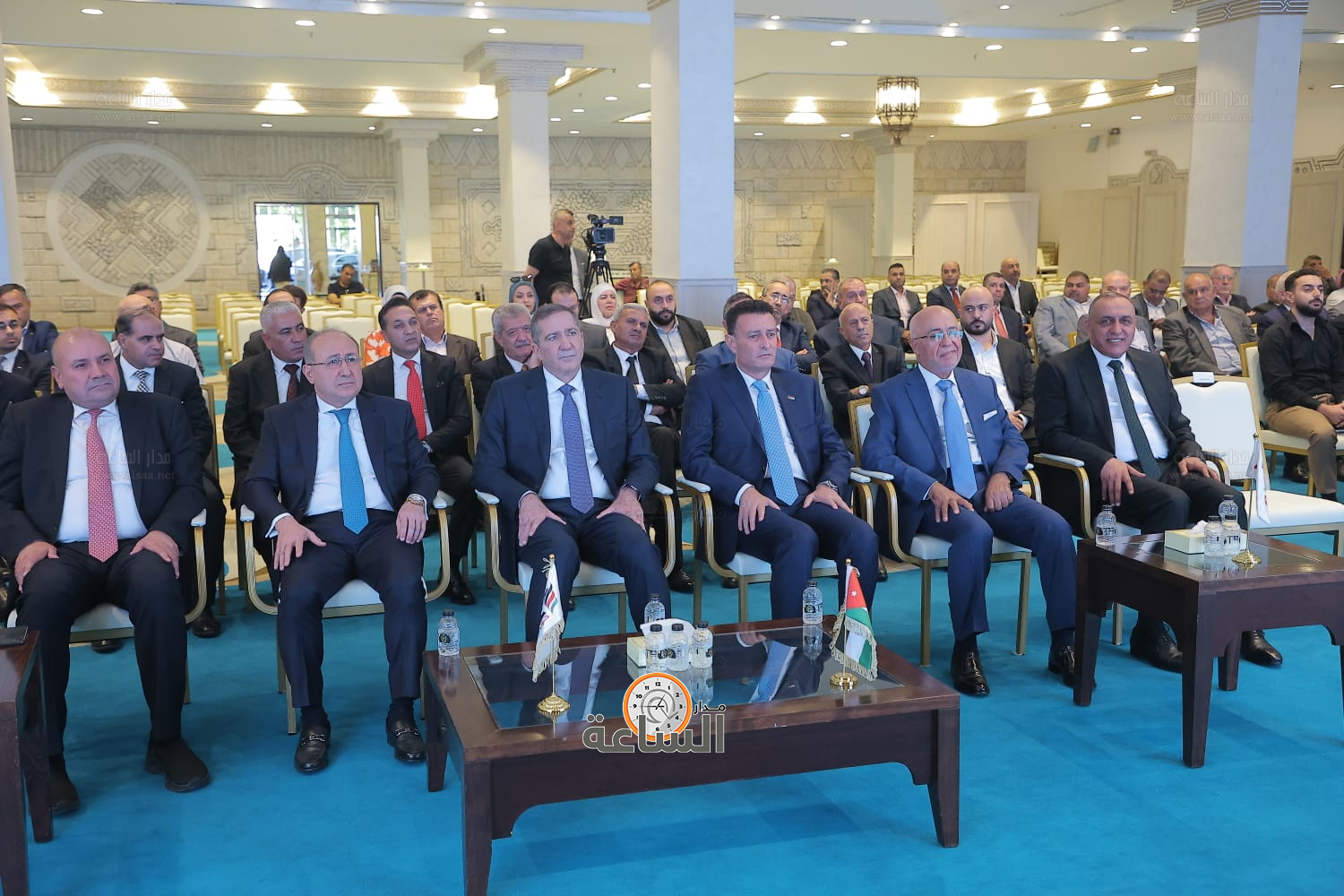 Madar Al-Saa Images 0.845983960302286