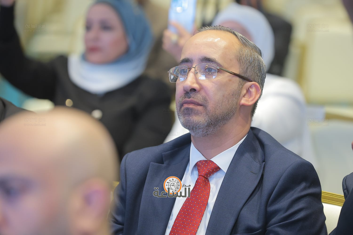 Madar Al-Saa Images 0.18138578683046935