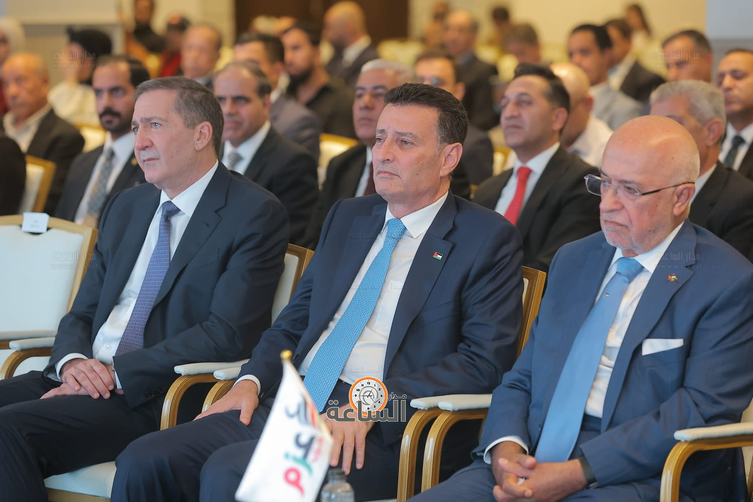 Madar Al-Saa Images 0.002139477288590097