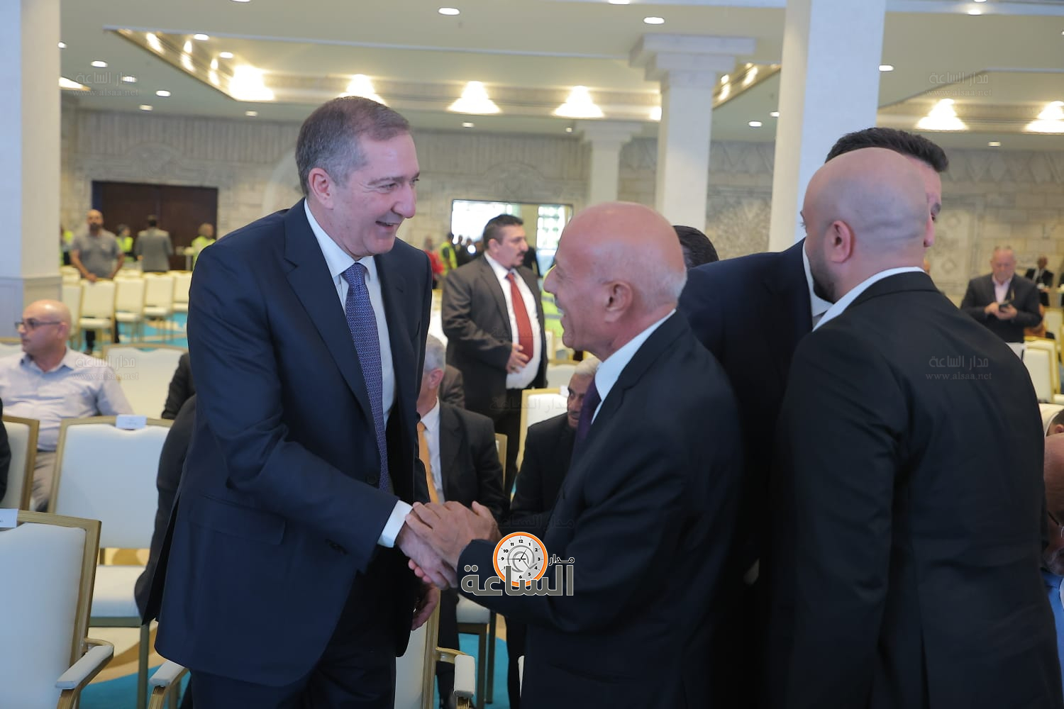 Madar Al-Saa Images 0.9838235076776026