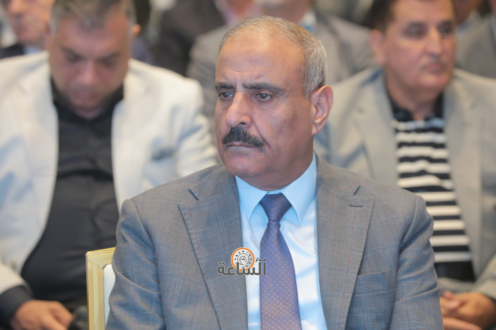 Madar Al-Saa Images 0.5847582932707006