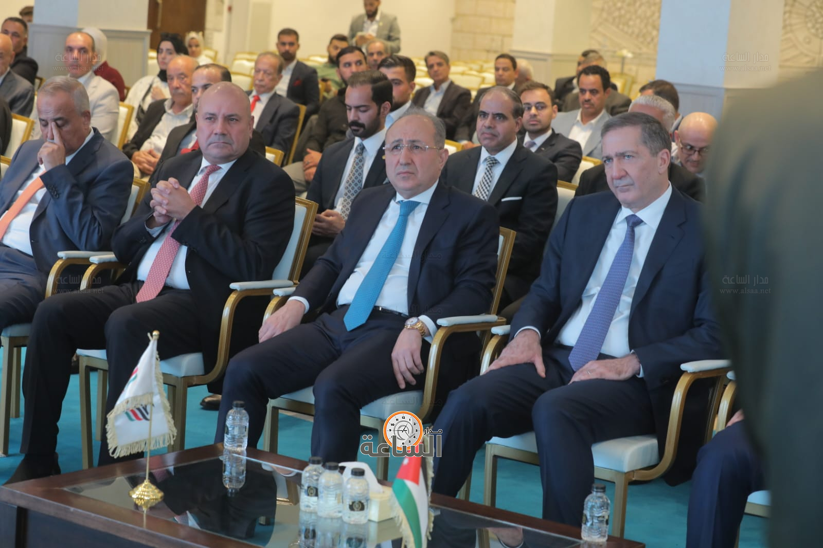 Madar Al-Saa Images 0.8717467664239439