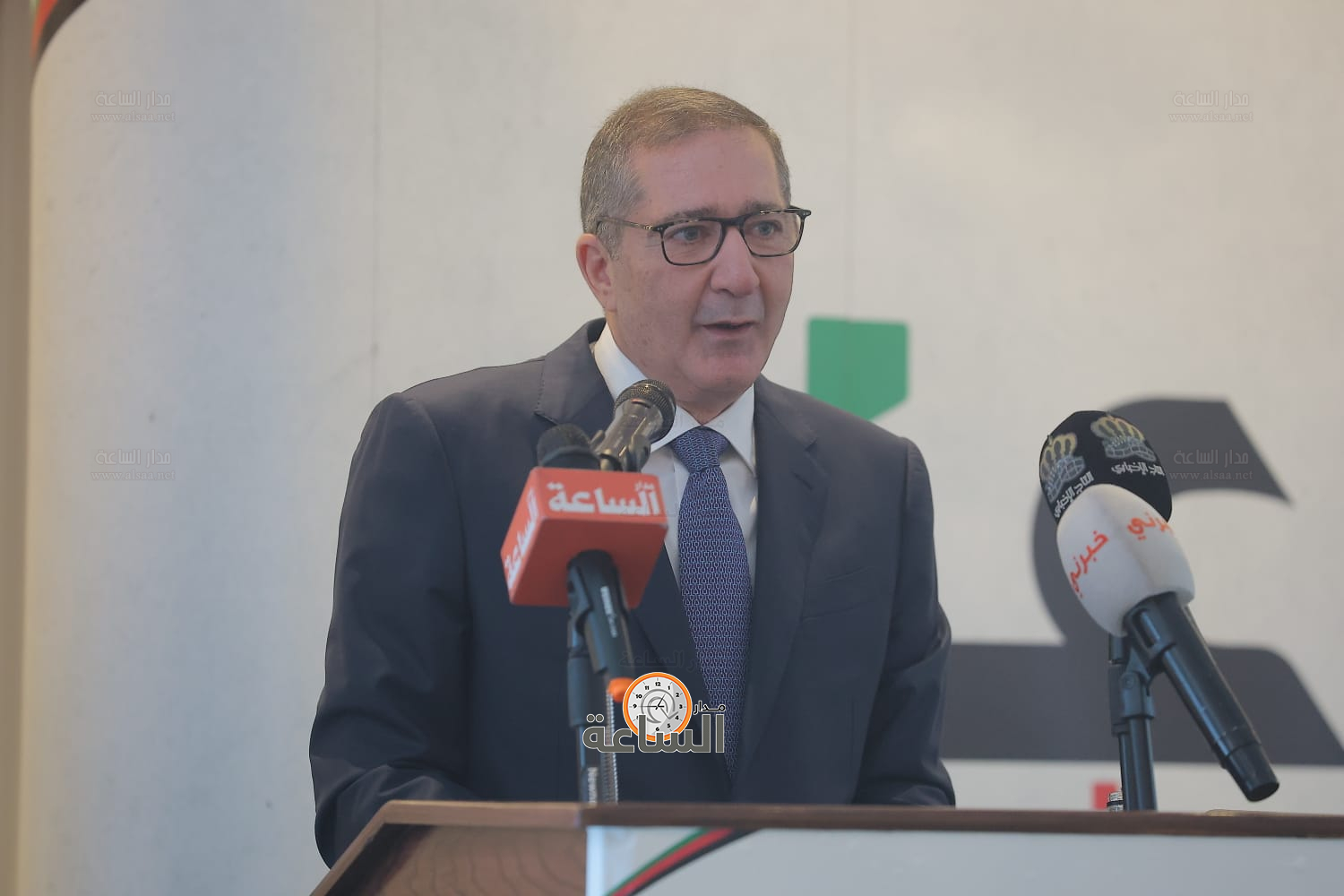 Madar Al-Saa Images 0.592435808402996