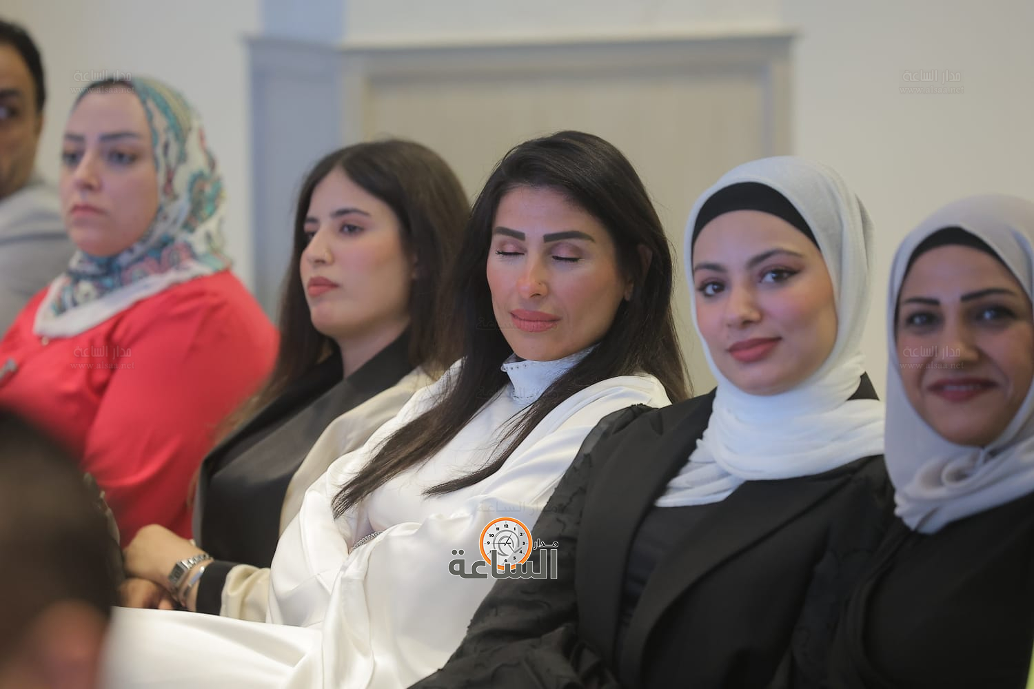 Madar Al-Saa Images 0.7191764354151479