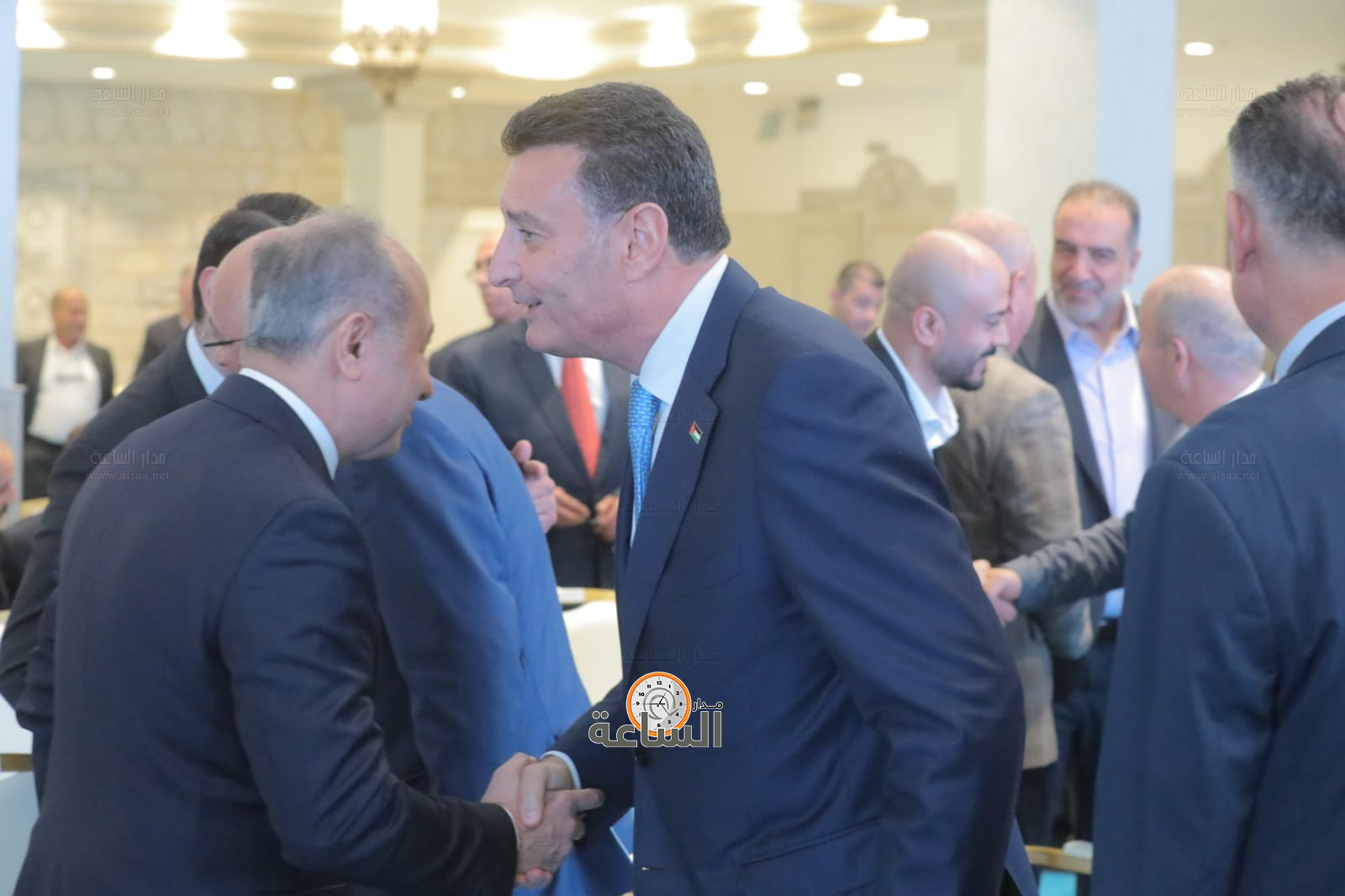 Madar Al-Saa Images 0.7913158160825792