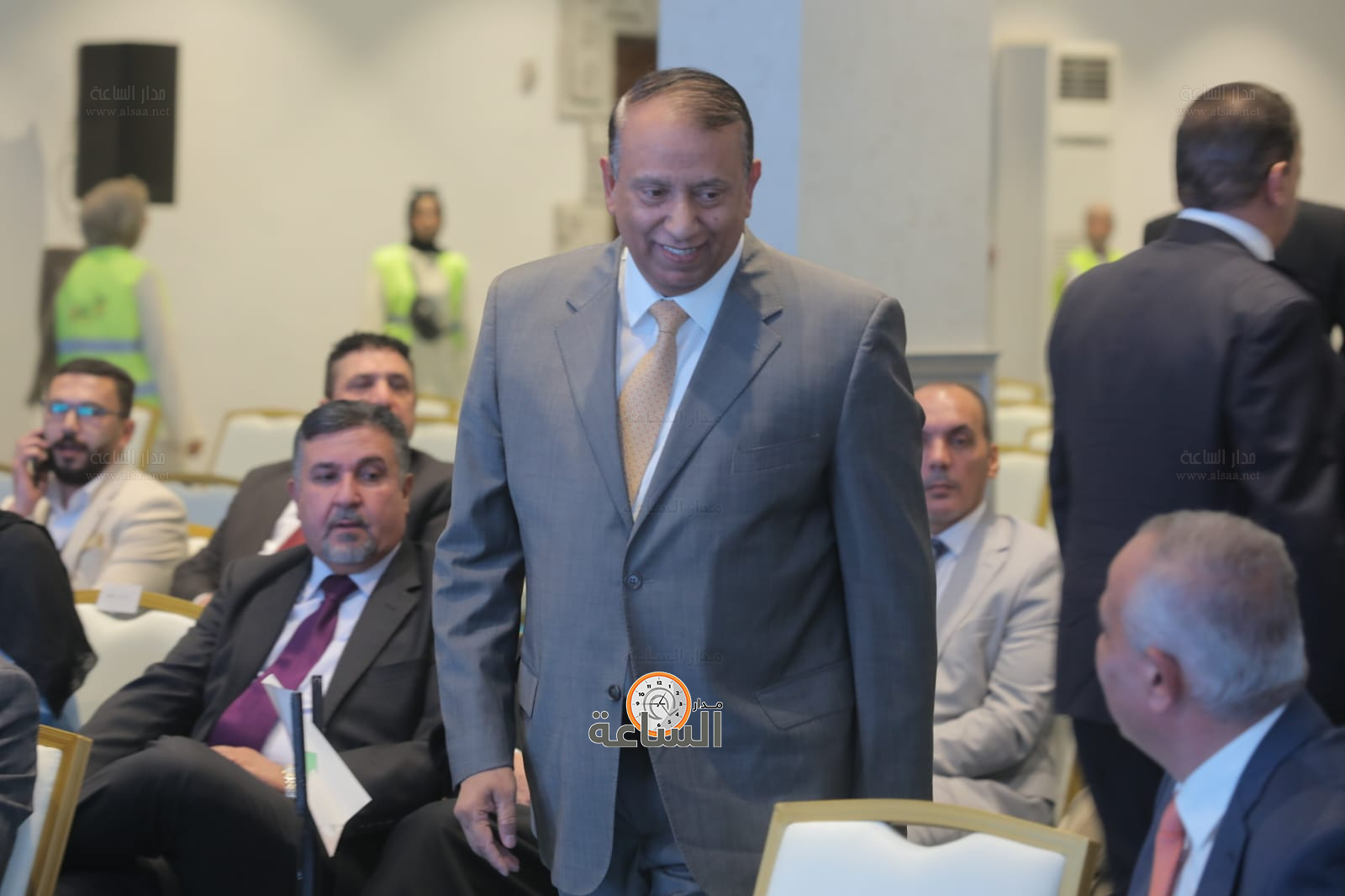 Madar Al-Saa Images 0.001387972580062402