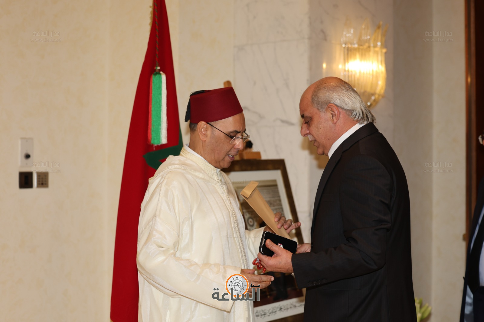 Madar Al-Saa Images 0.015104592605450162