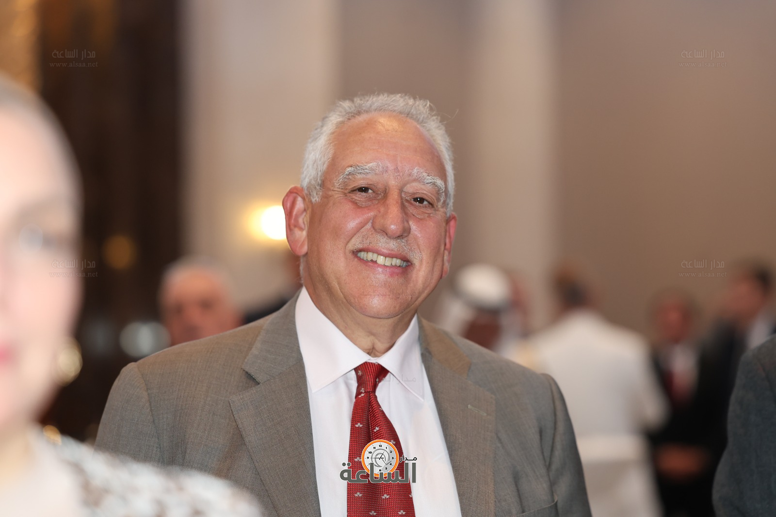 Madar Al-Saa Images 0.8442335849813369