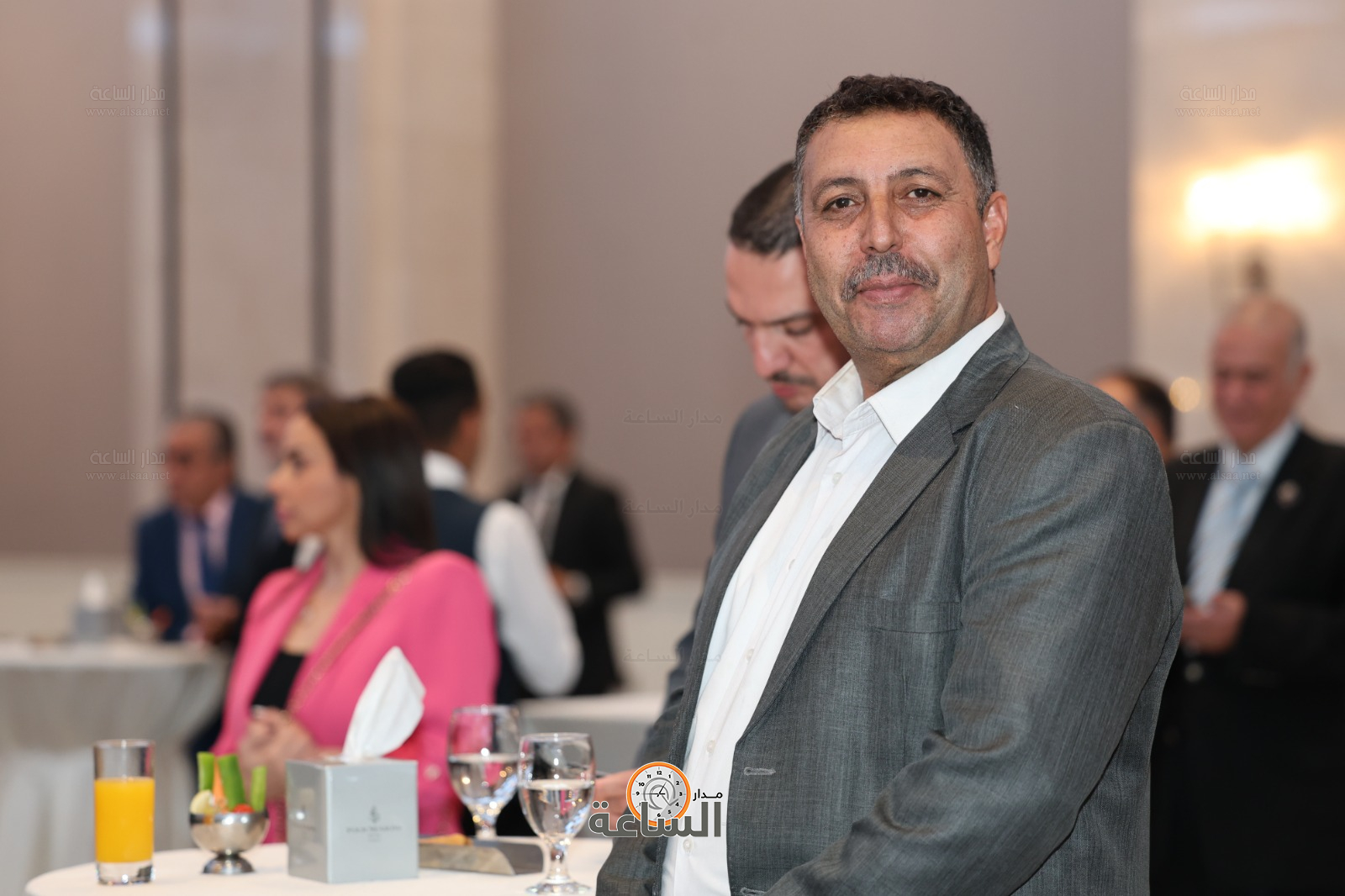 Madar Al-Saa Images 0.6013943585995901