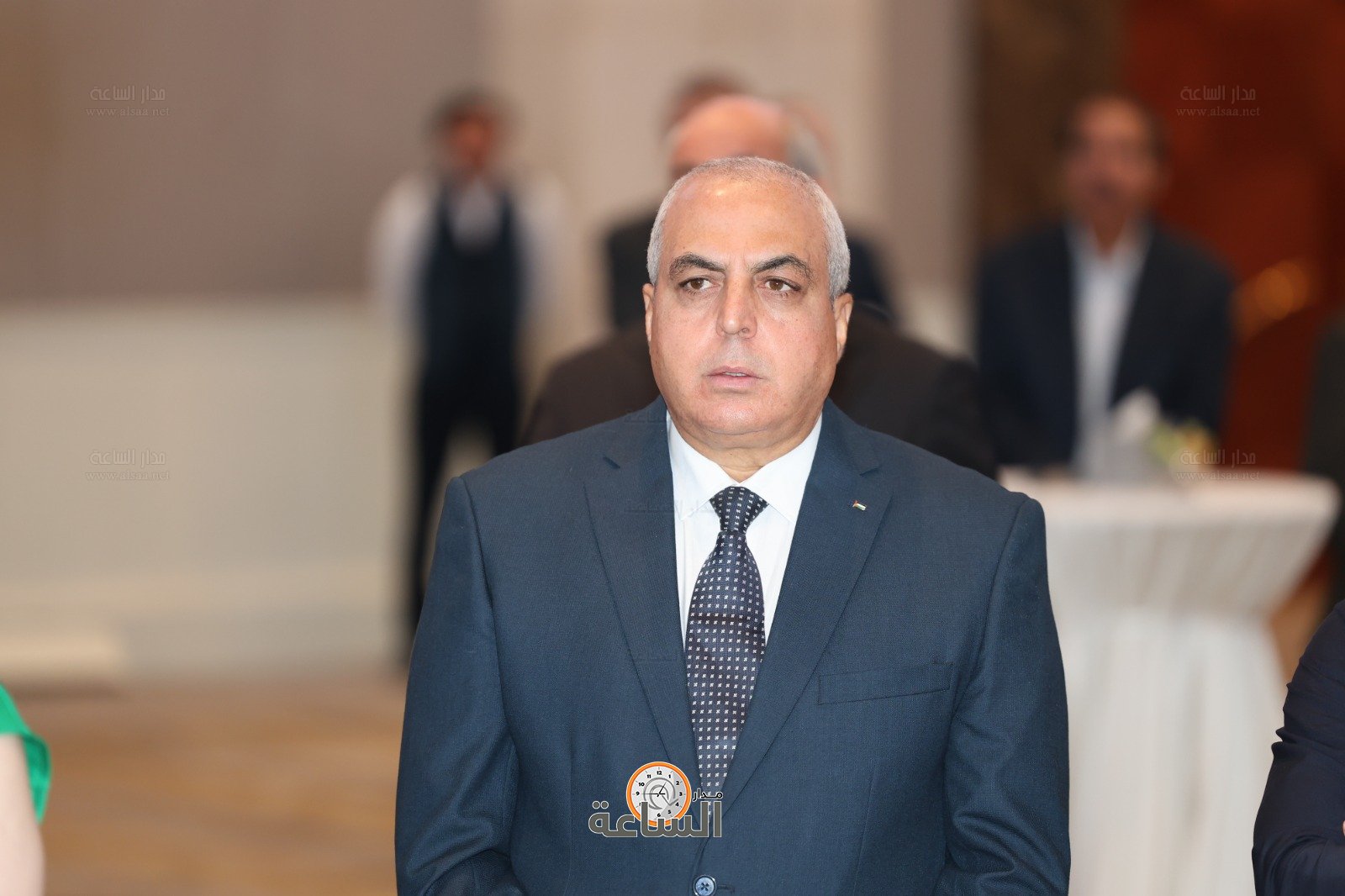 Madar Al-Saa Images 0.6670409533120076