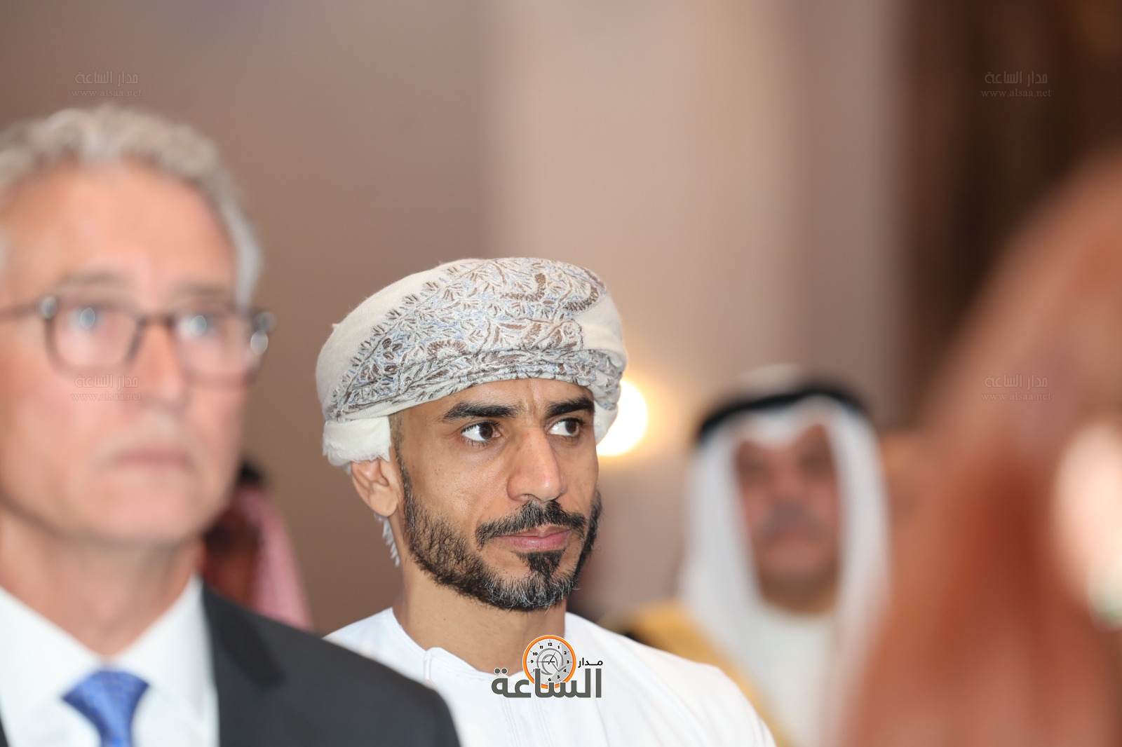 Madar Al-Saa Images 0.4972162624349721