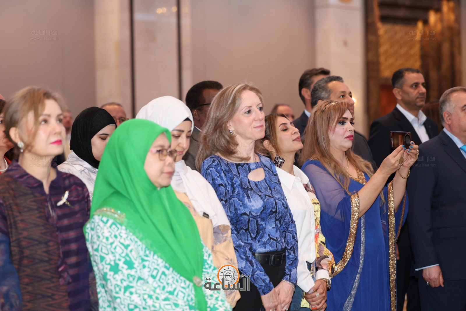 Madar Al-Saa Images 0.4309216529882578