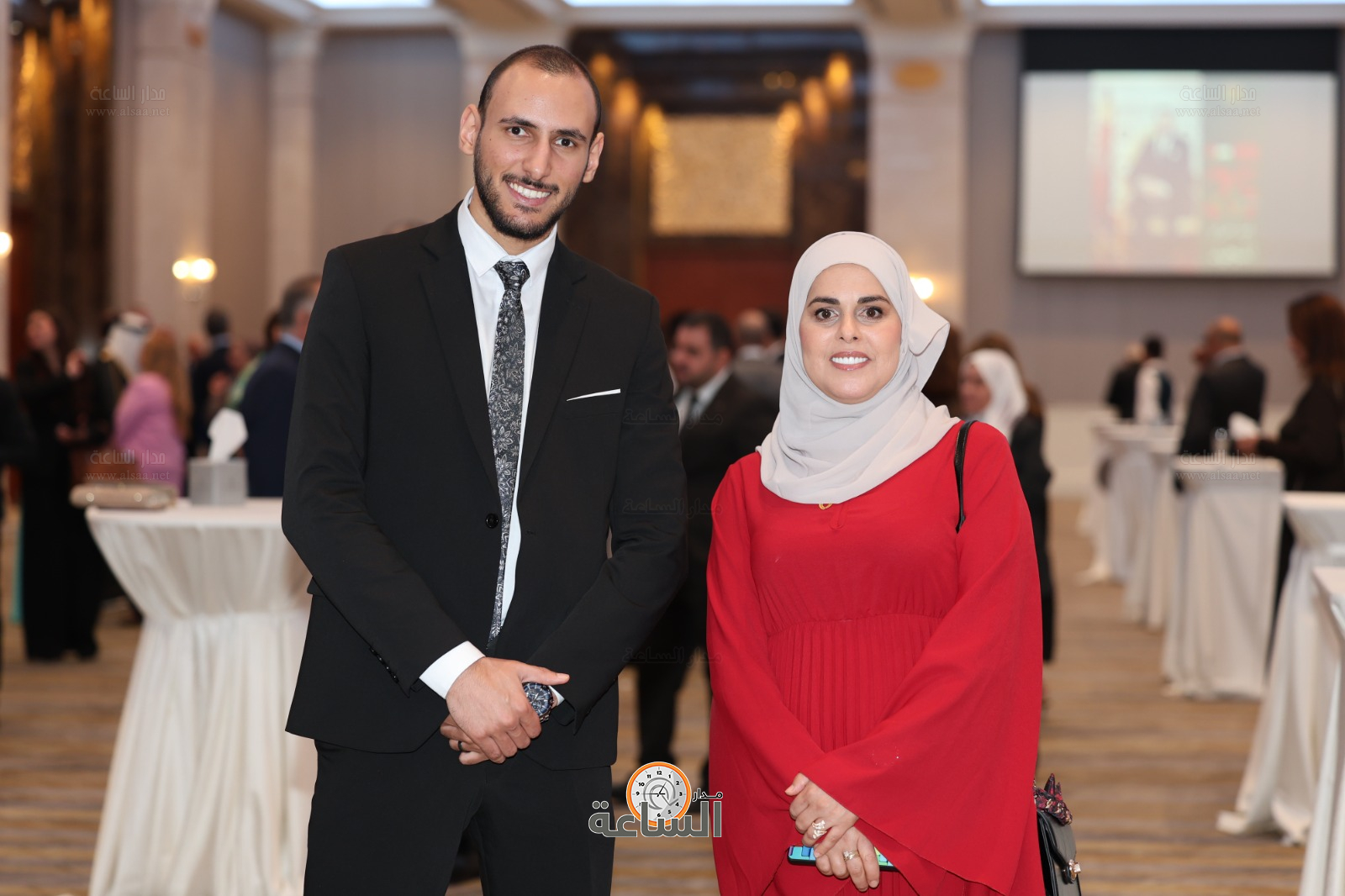 Madar Al-Saa Images 0.5063716869905099