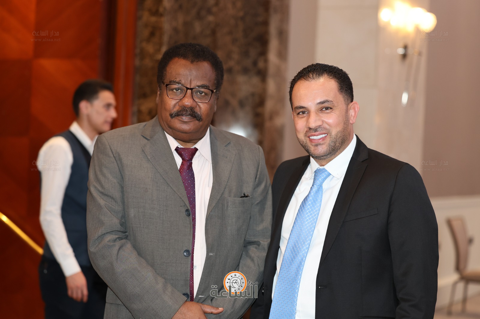 Madar Al-Saa Images 0.738233030286255