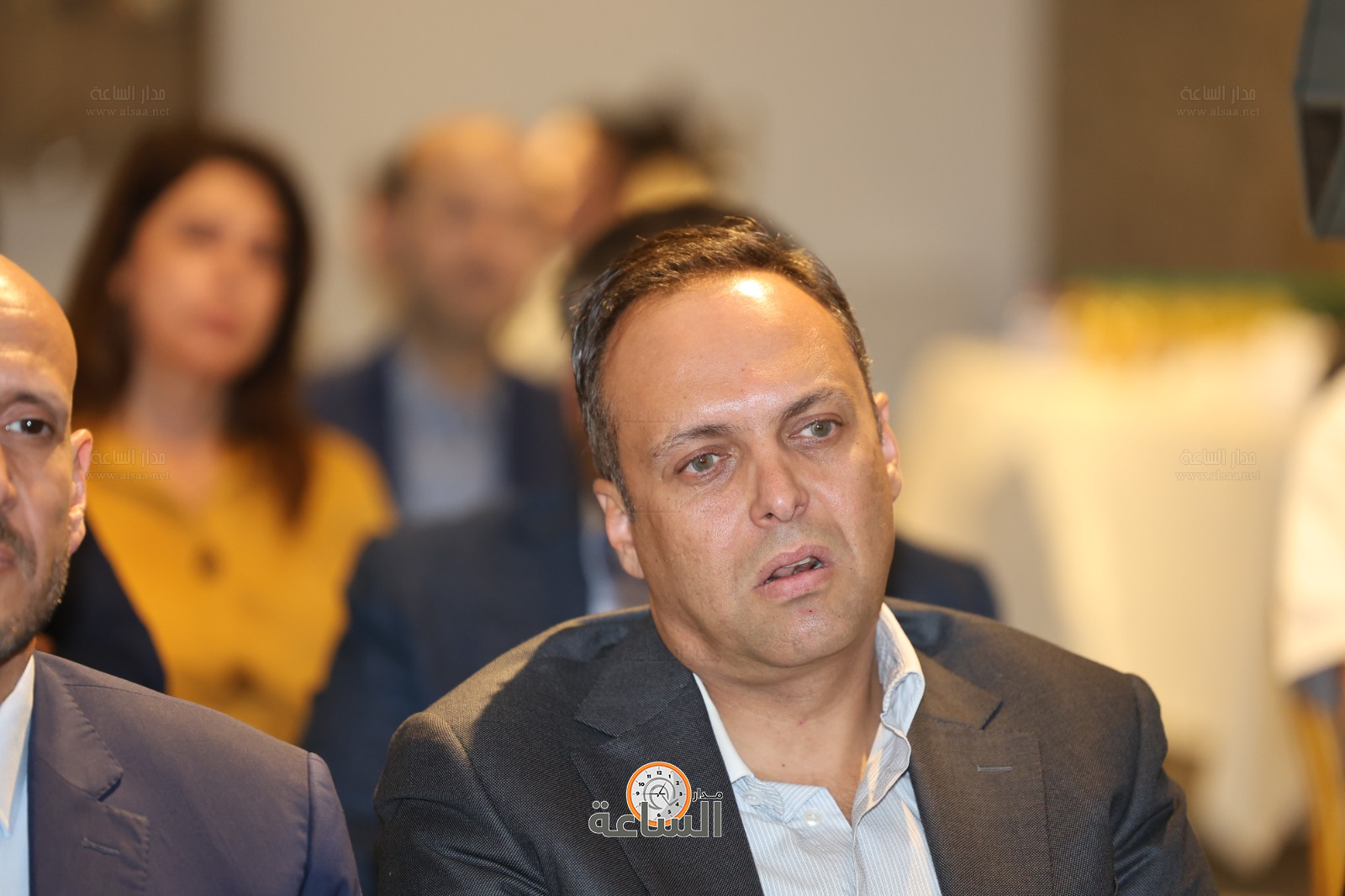 Madar Al-Saa Images 0.38833807130163556