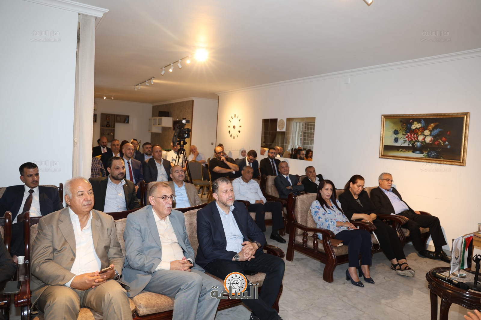 Madar Al-Saa Images 0.2575770399993812