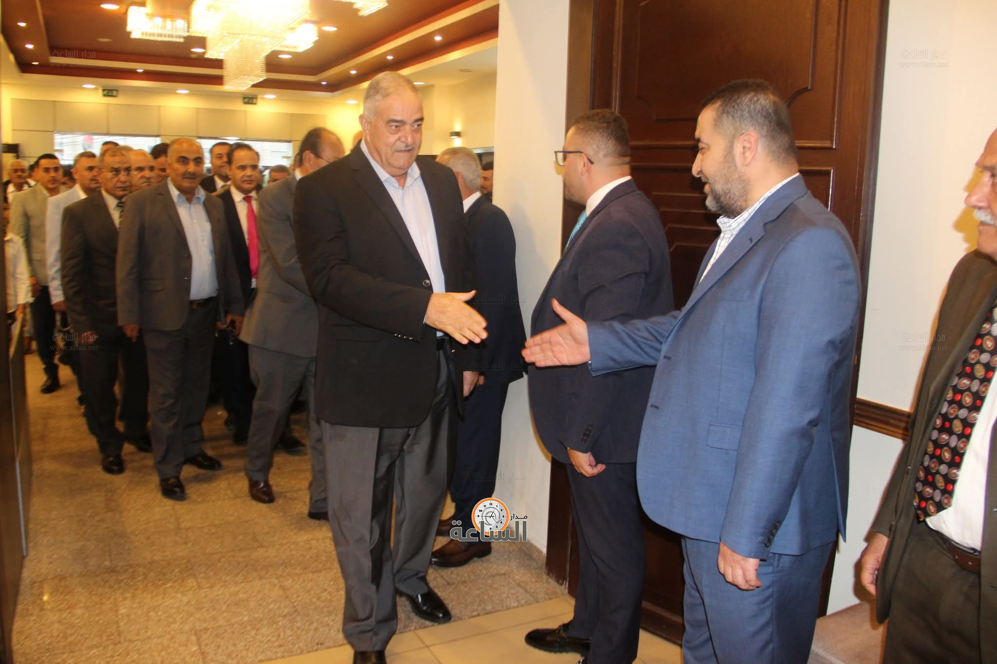 Madar Al-Saa Images 0.9017659425323559