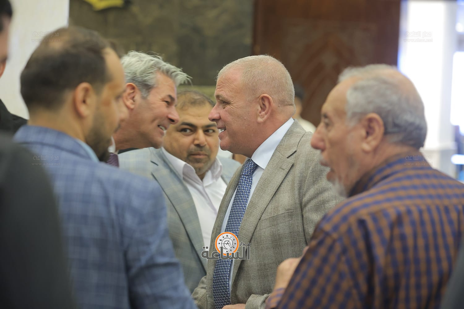 Madar Al-Saa Images 0.8071368404531843