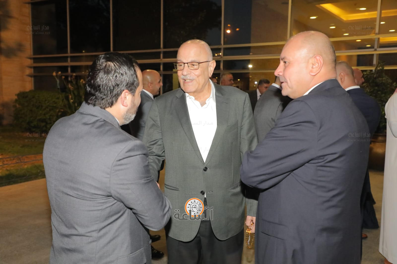 Madar Al-Saa Images 0.9247302112658122