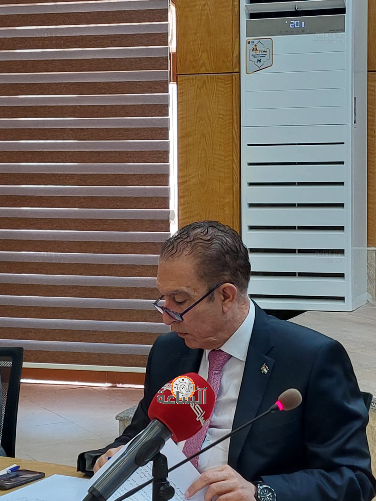 Madar Al-Saa Images 0.24059981514216622