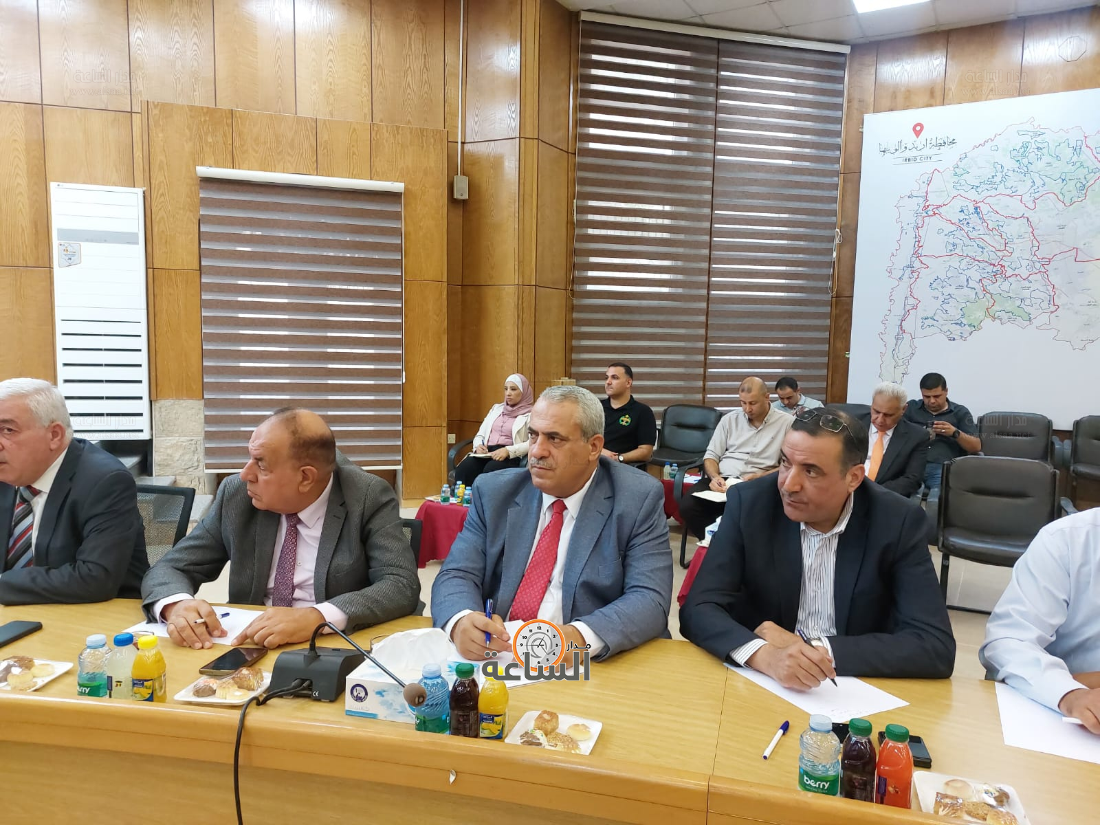 Madar Al-Saa Images 0.11000322674092455