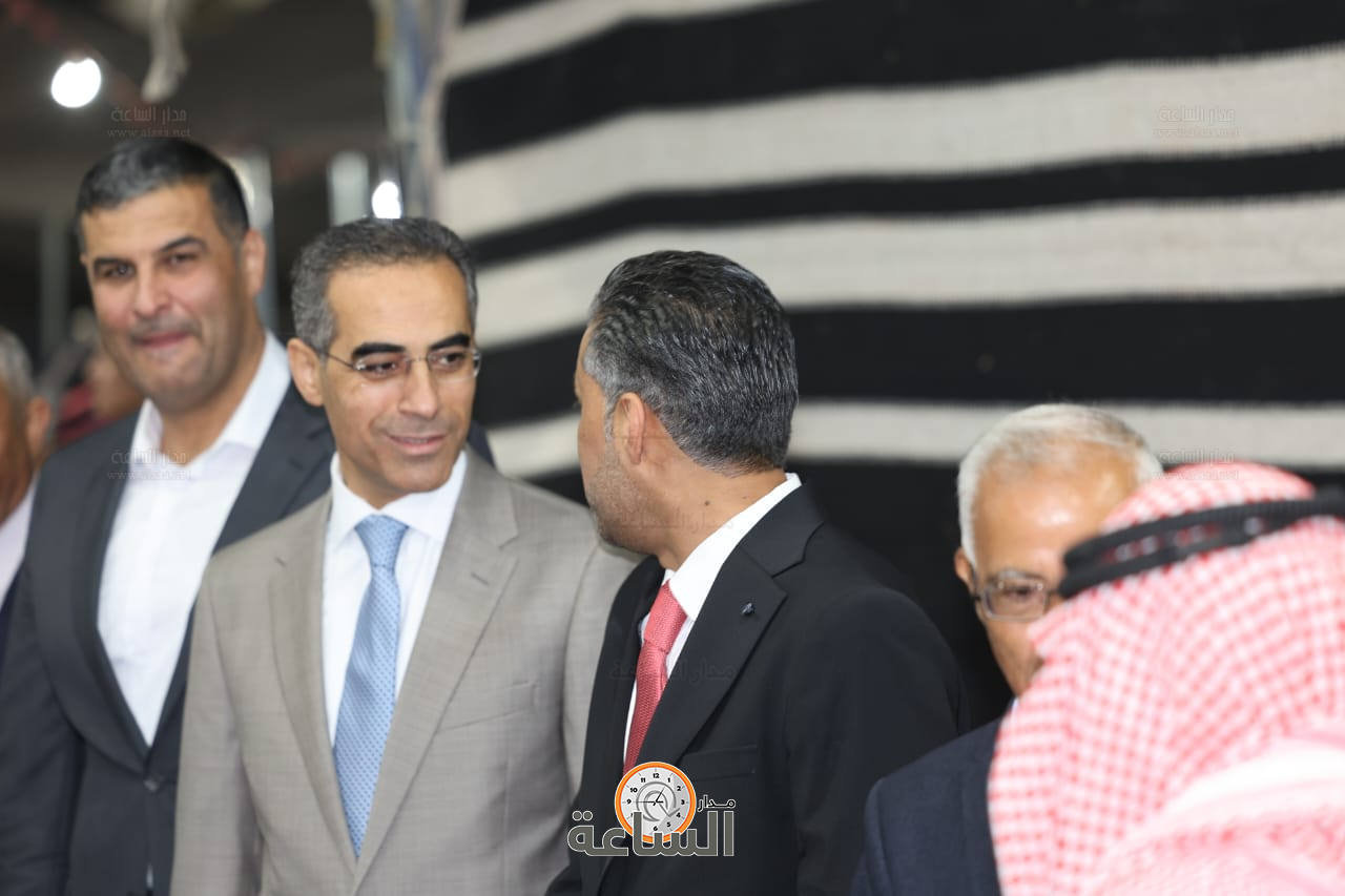 Madar Al-Saa Images 0.5620932775596605