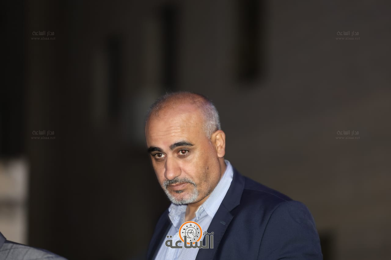 Madar Al-Saa Images 0.5639833913116088