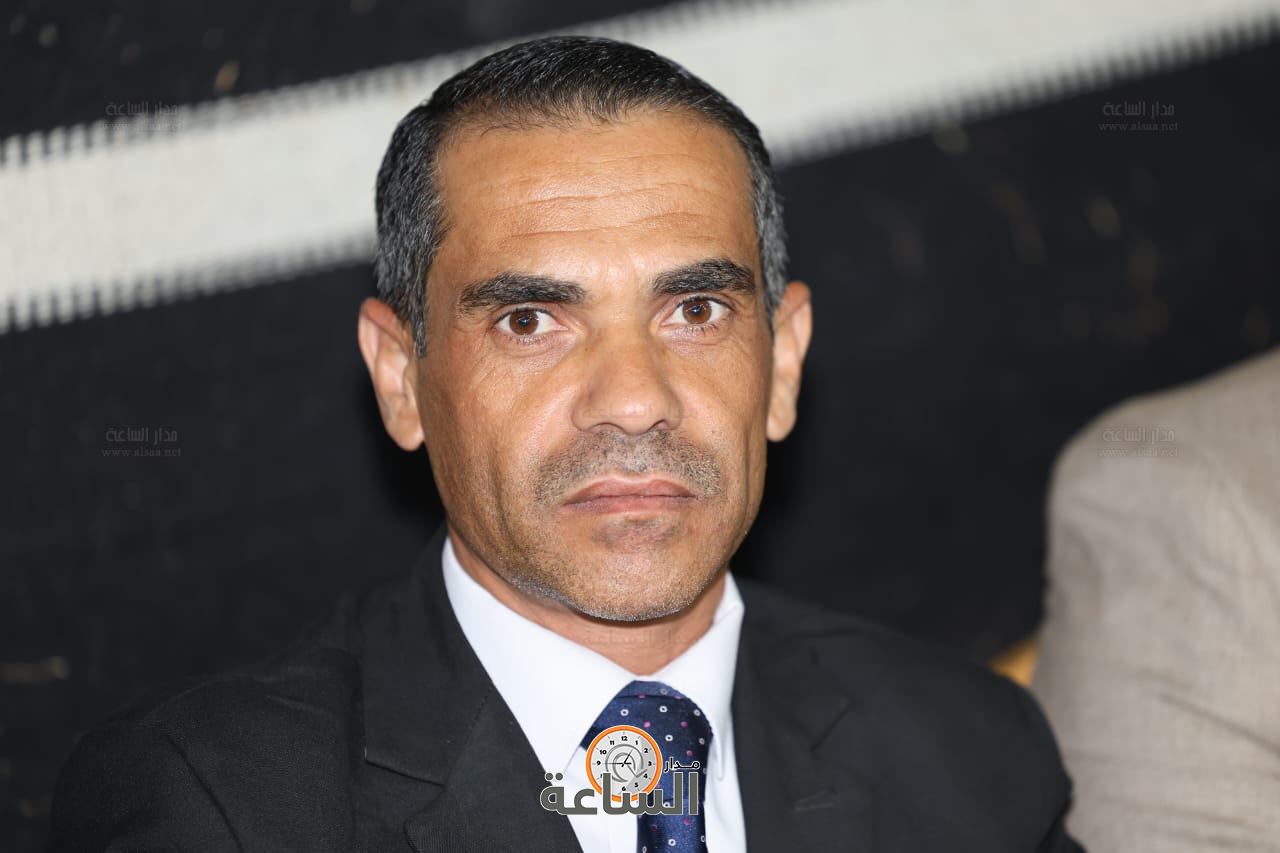 Madar Al-Saa Images 0.9168676234339378