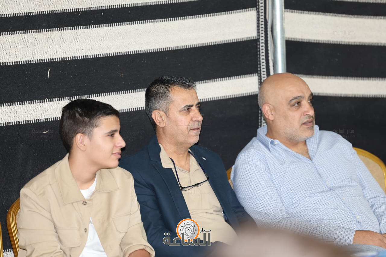 Madar Al-Saa Images 0.036532127078084065