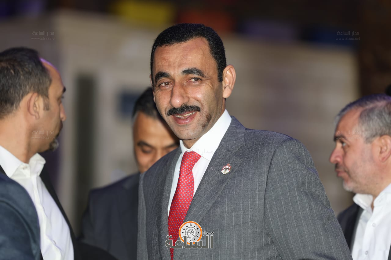 Madar Al-Saa Images 0.4209451385741201