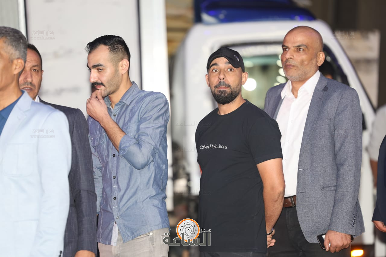 Madar Al-Saa Images 0.8882321610903284