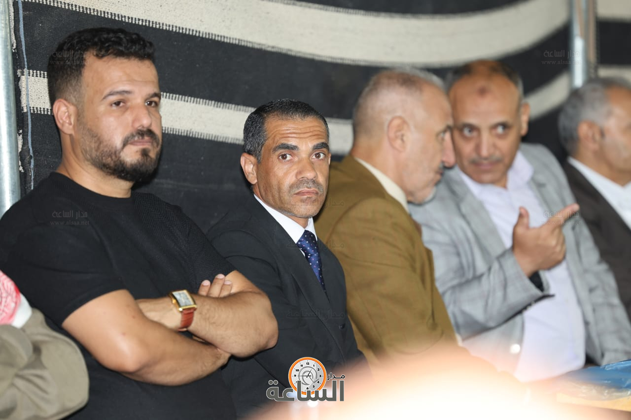 Madar Al-Saa Images 0.5741349863396825